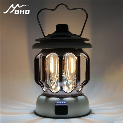 आउटडोर बैटरी चालित लालटेन